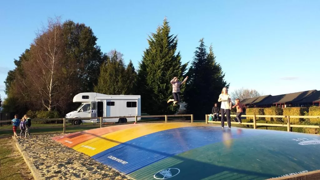 Te Anau Top 10 Holiday Park and Motels